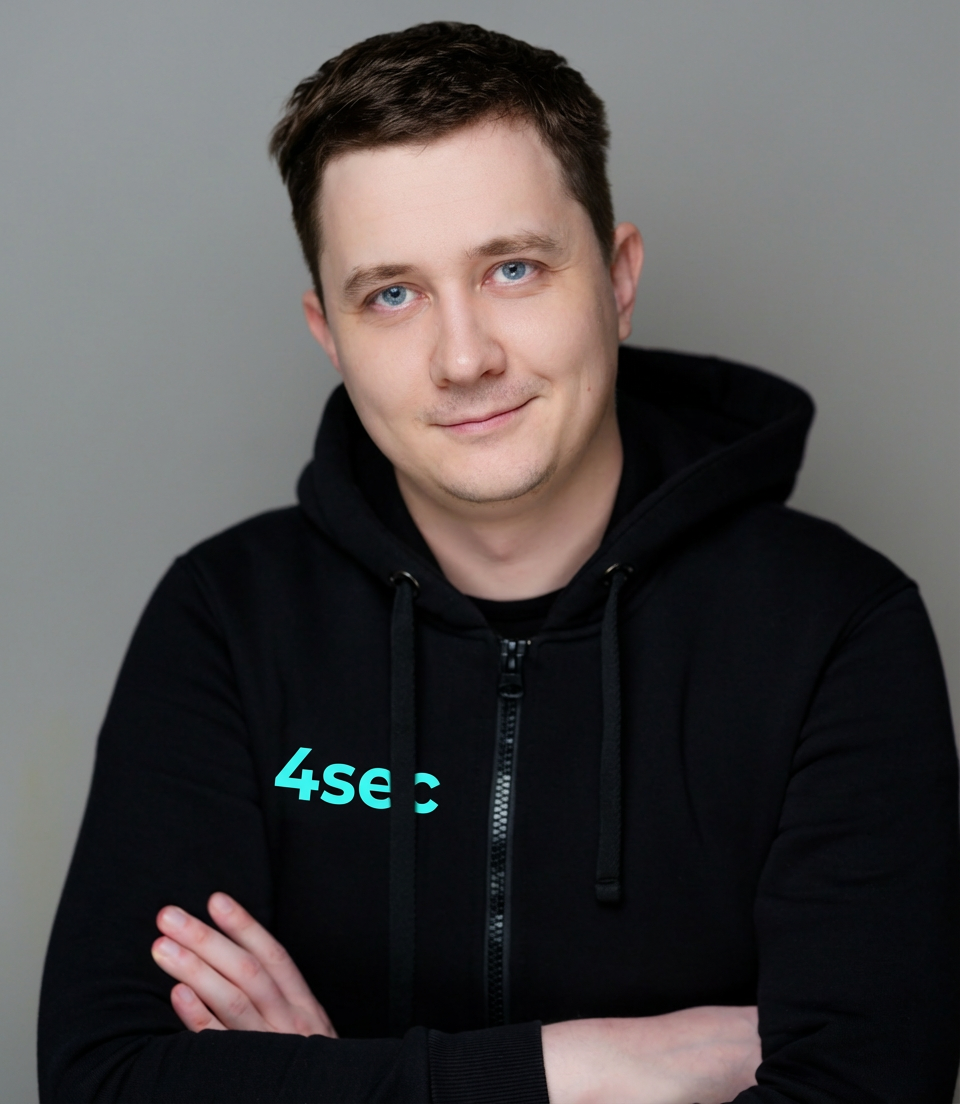 Антон Бочкарев